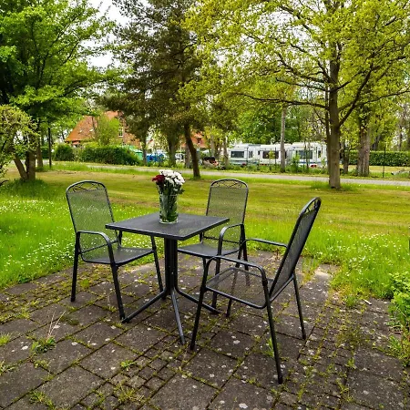 Rugana - Komfort Mit 1 Schlafzimmern Und Terrasse C42